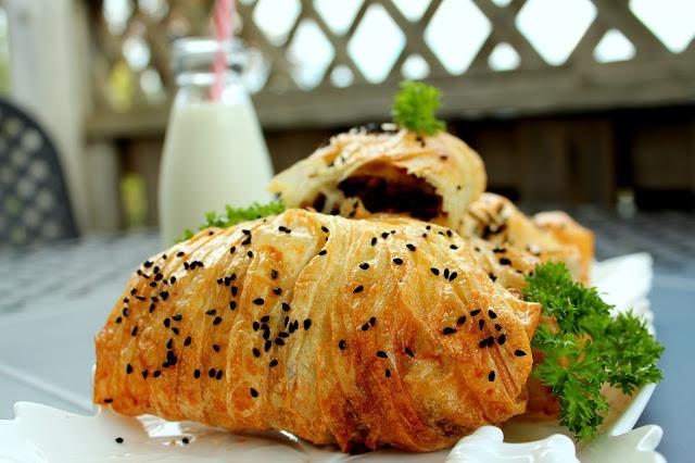 Burek sa sočivom