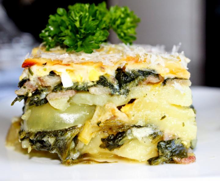 Gratin od krompira i spanaća