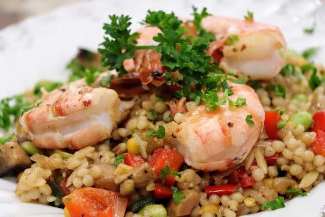 Couscous sa shrimp i mladom sojom